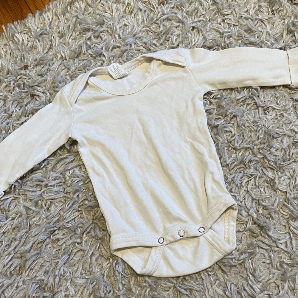 Kate Quinn onesie barely worn